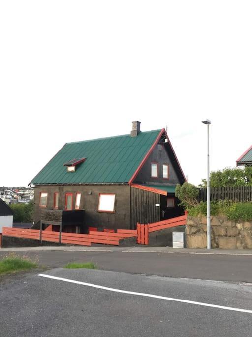 Apartment In The Center Of Torshavn, Free Parking. Eksteriør bilde